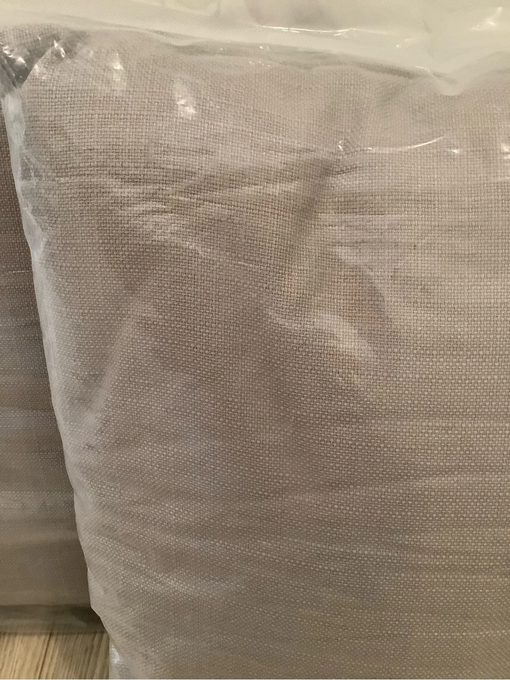 NWT Bundle Amazon basics toss pillows❤️❤️❤️❤️
